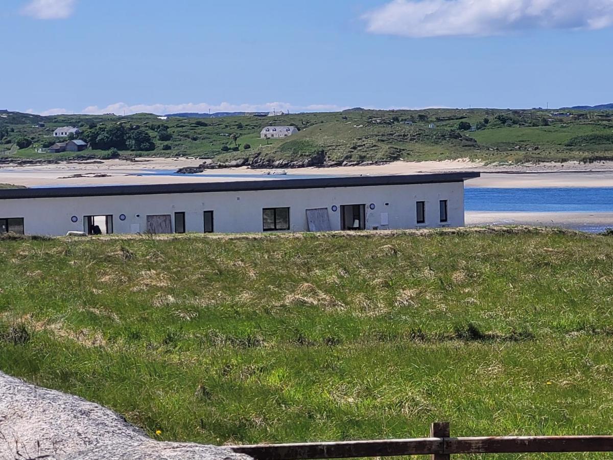 Ostan Gweedore Deluxe Apartments 布恩贝格 外观 照片
